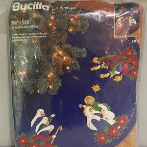 Sold! Bucilla Felt Applique Christmas Nativity Scene Tree Skirt 43" Round 83419